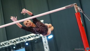 jr sfe01917 copia simone ferraro ph